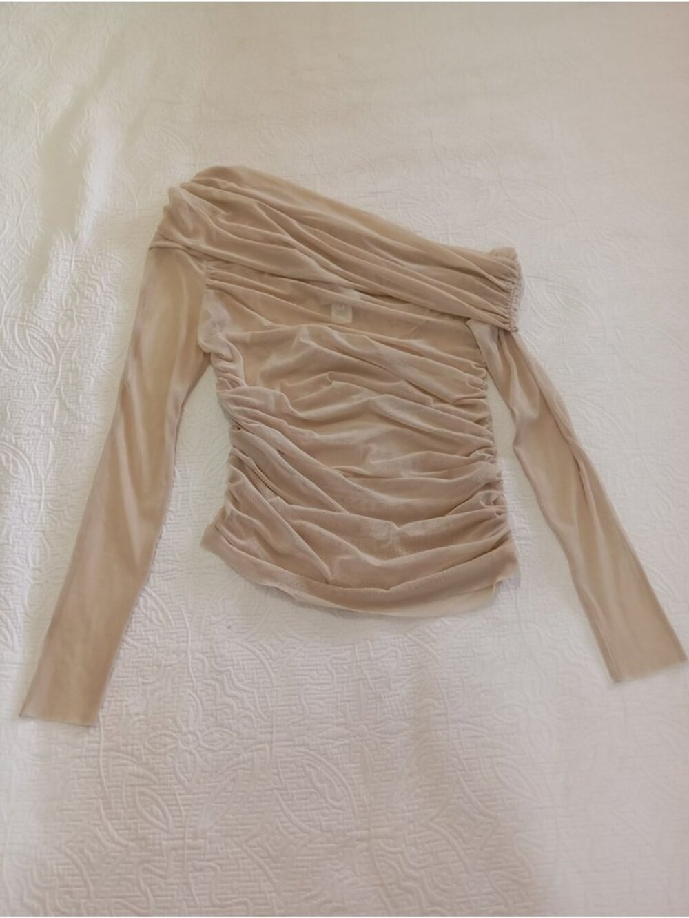 The Sei Beige Ruched One-Shoulder Long Sleeve S Casual Top Womens - Picture 2 of 9
